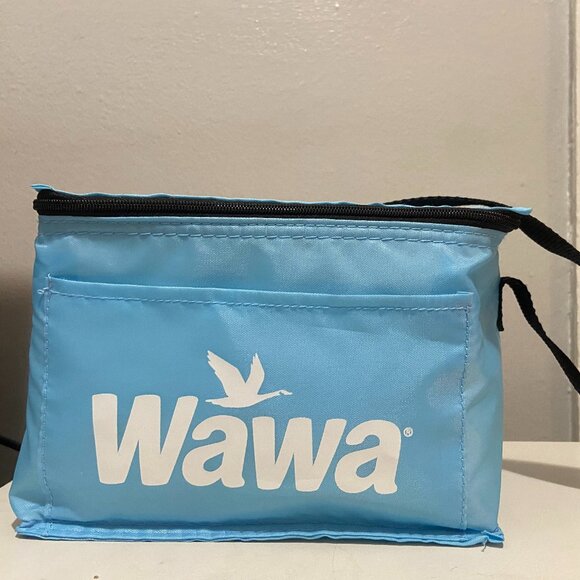 Wawa Handbags - Rare WAWA Nylon Insulated Baby Blue Cooler Employee Lunch Bag Zip-Around Lined